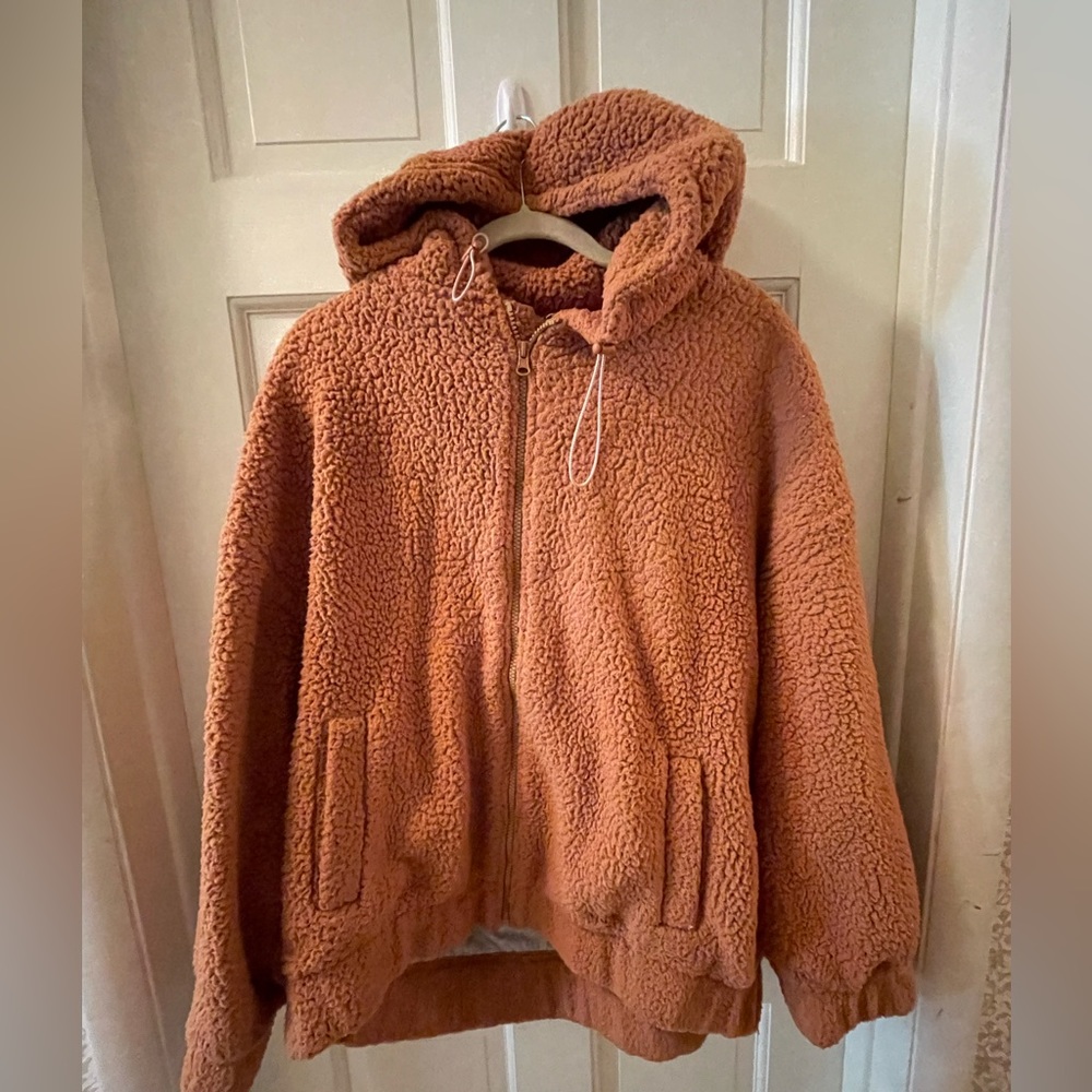B😊G😊! American Eagle Sherpa jacket